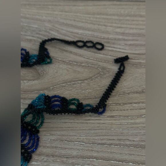 Handmade crystal beaded cocktail necklace - Picture 5 of 5